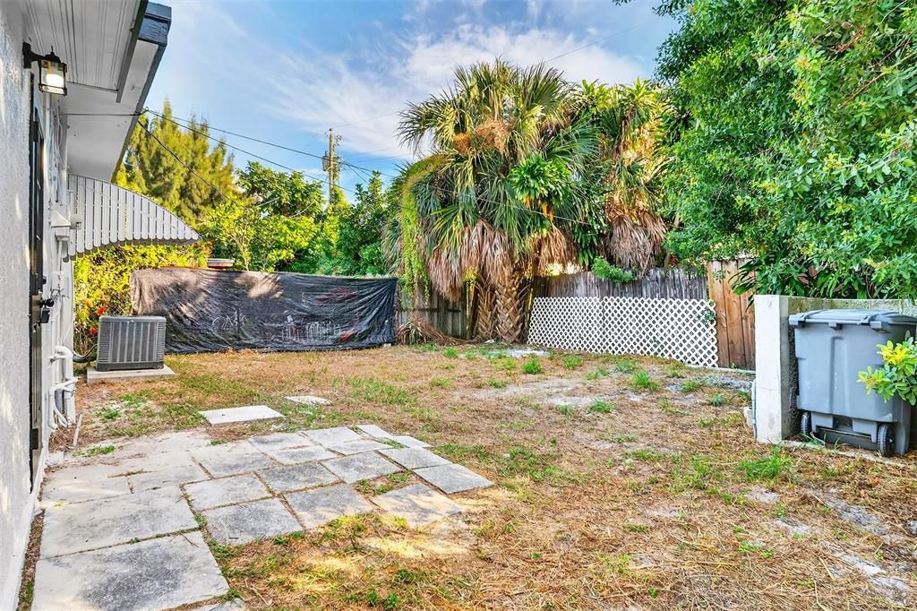 待售: $394,900 (3 贝兹, 1 浴室, 1004 平方英尺)