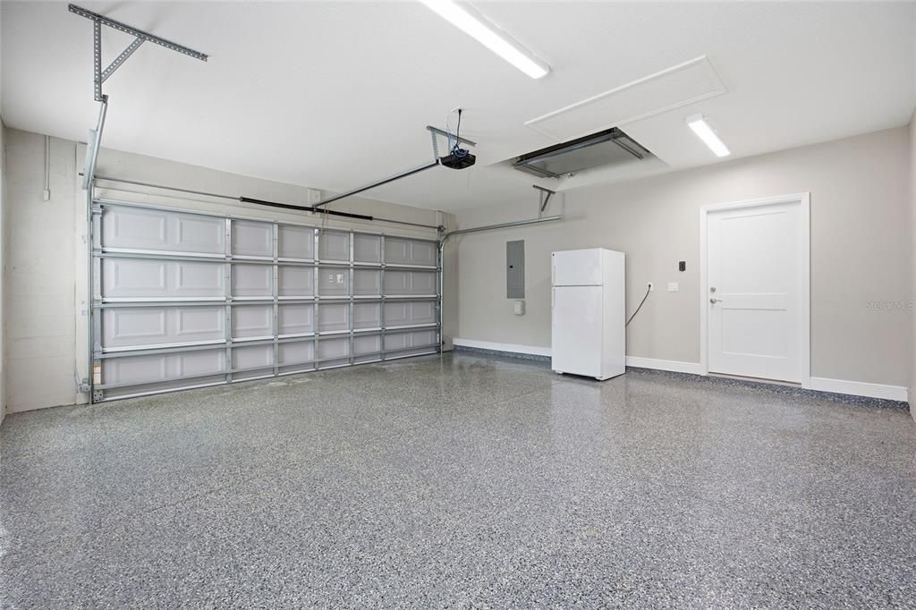 En Venta: $405,000 (4 camas, 2 baños, 2133 Pies cuadrados)