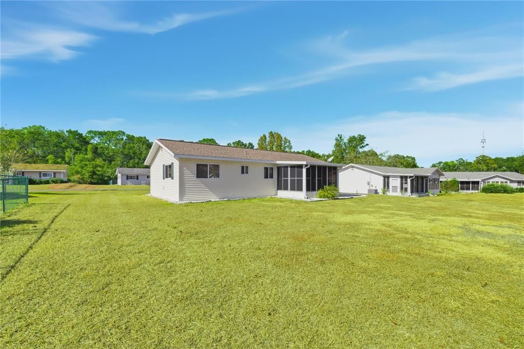 For Sale: $149,900 (2 beds, 1 baths, 768 Square Feet)