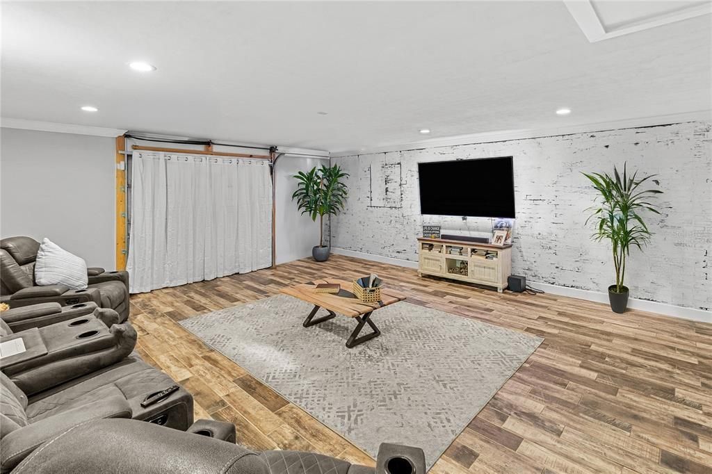 На продажу: $389,998 (3 спален, 2 ванн, 1771 Квадратных фут)