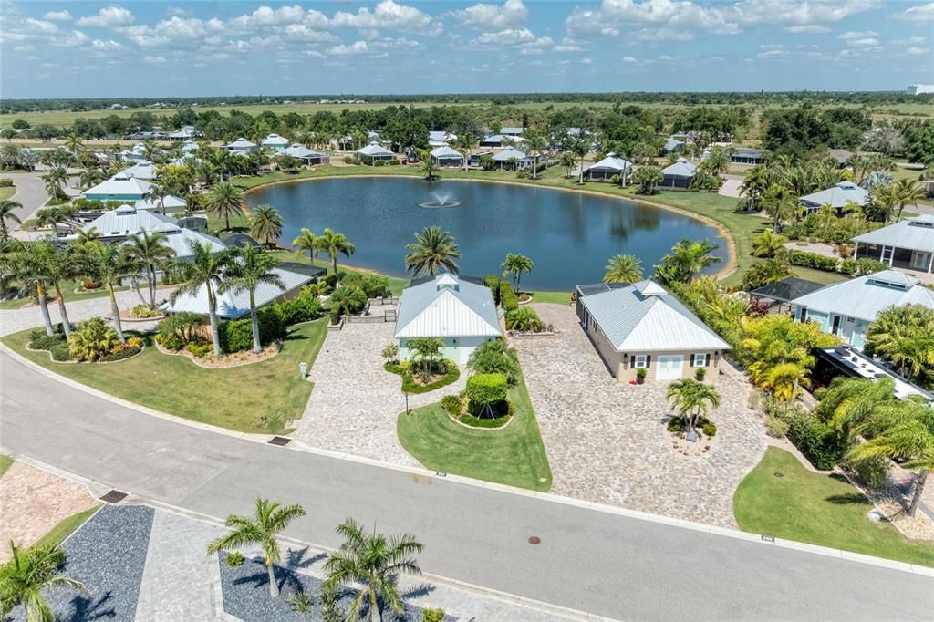 待售: $550,000 (1 贝兹, 1 浴室, 1000 平方英尺)