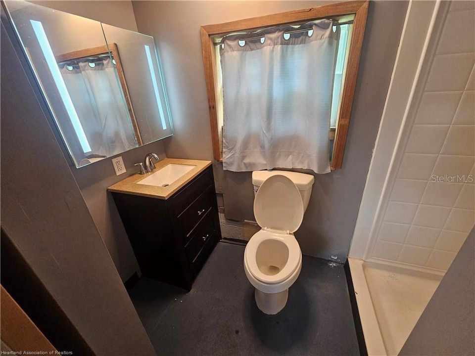 For Sale: $254,000 (3 beds, 2 baths, 1652 Square Feet)