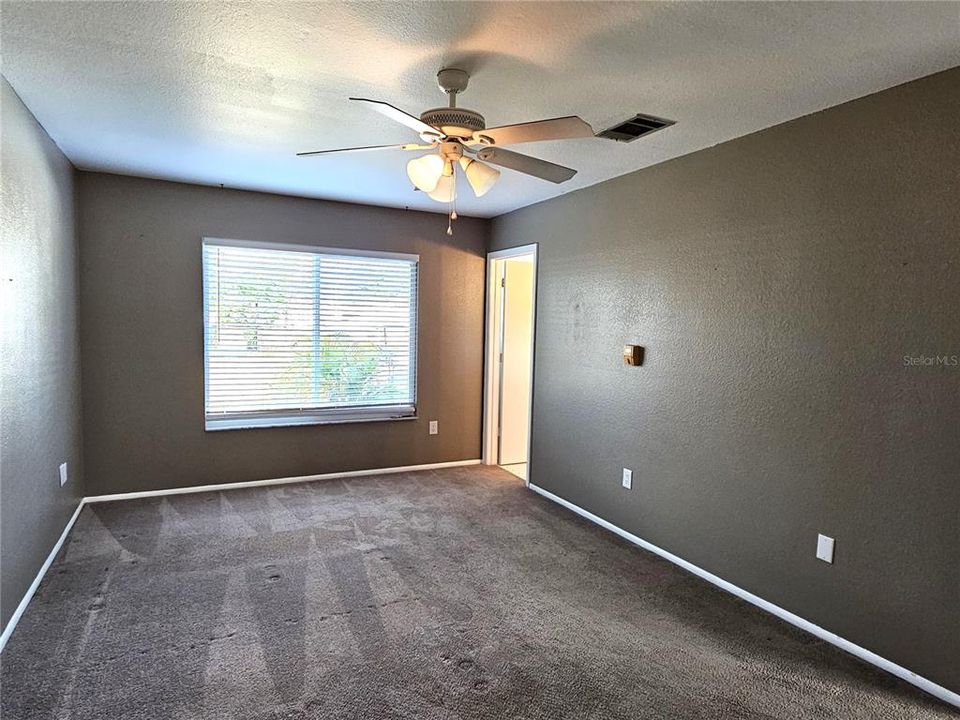 For Rent: $1,650 (2 beds, 2 baths, 1175 Square Feet)