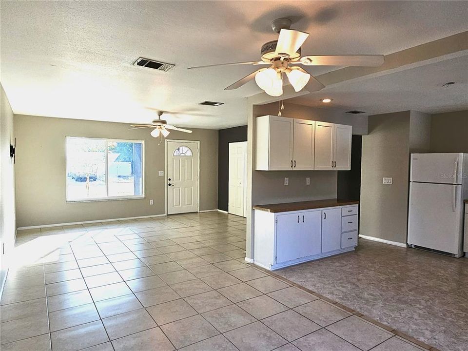 For Rent: $1,650 (2 beds, 2 baths, 1175 Square Feet)