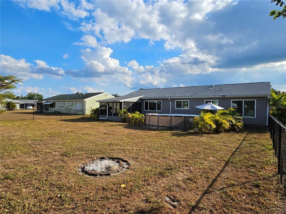 For Rent: $1,650 (2 beds, 2 baths, 1175 Square Feet)