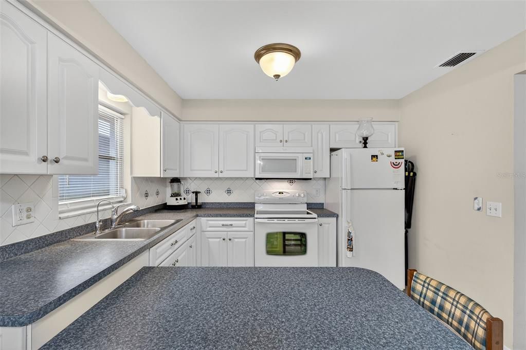 En Venta: $149,000 (2 camas, 2 baños, 1109 Pies cuadrados)