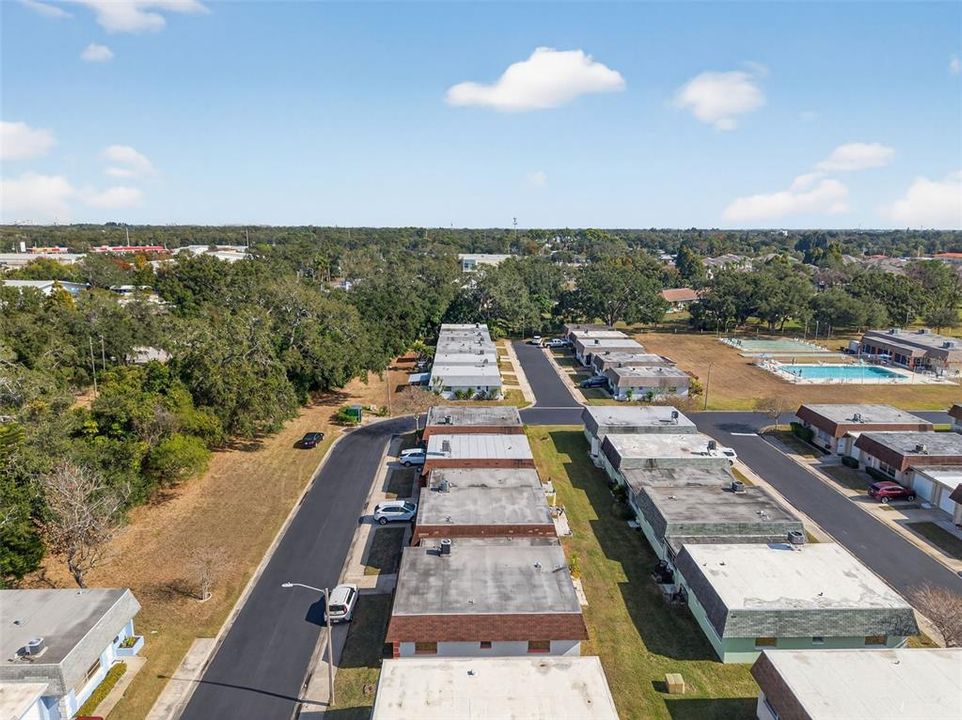 На продажу: $149,000 (2 спален, 2 ванн, 1109 Квадратных фут)