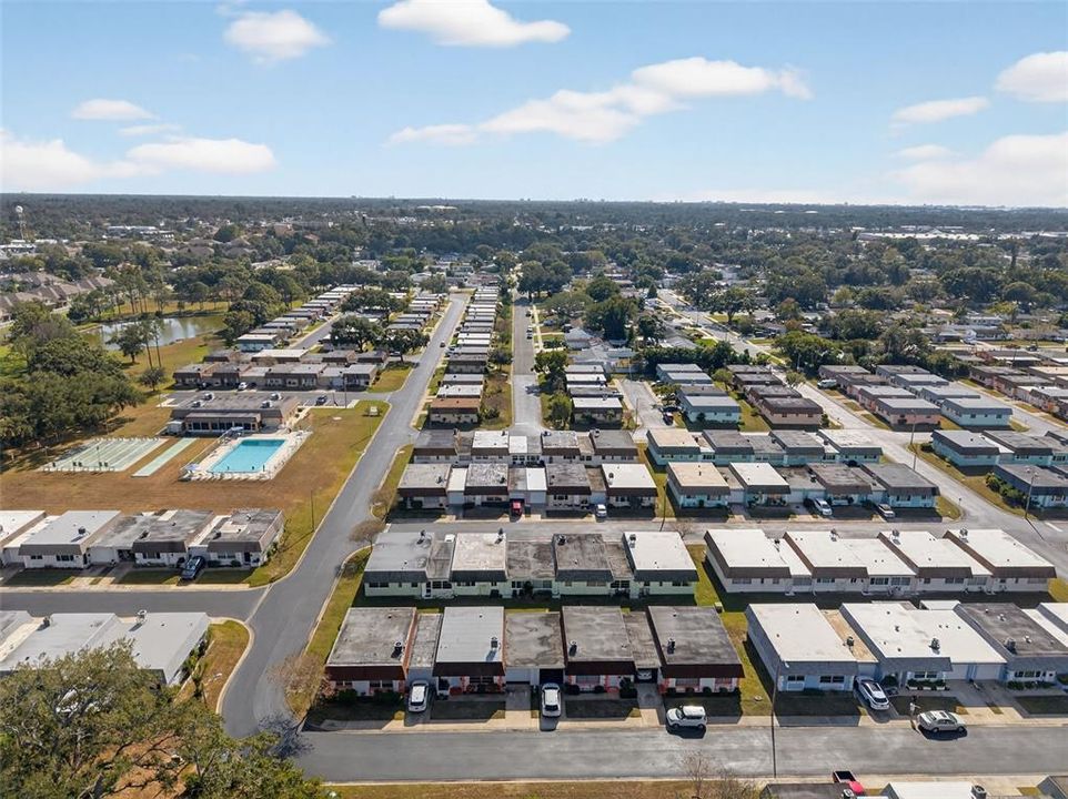 На продажу: $149,000 (2 спален, 2 ванн, 1109 Квадратных фут)