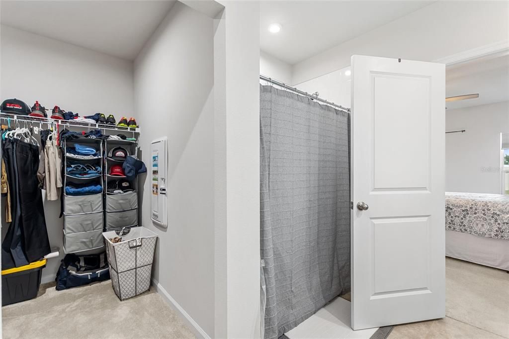 待售: $320,000 (3 贝兹, 2 浴室, 1450 平方英尺)