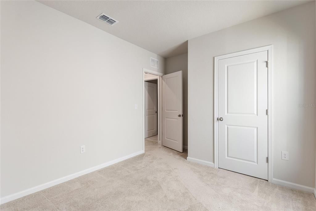 待售: $320,000 (3 贝兹, 2 浴室, 1450 平方英尺)