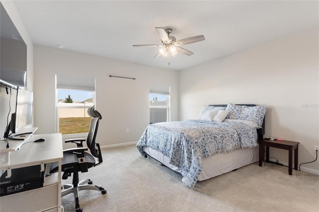 待售: $320,000 (3 贝兹, 2 浴室, 1450 平方英尺)