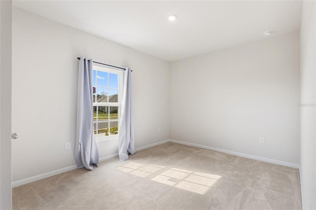 待售: $320,000 (3 贝兹, 2 浴室, 1450 平方英尺)