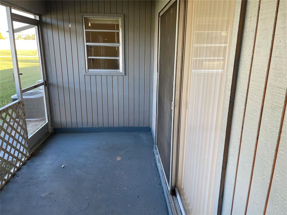 На продажу: $360,000 (4 спален, 0 ванн, 2214 Квадратных фут)