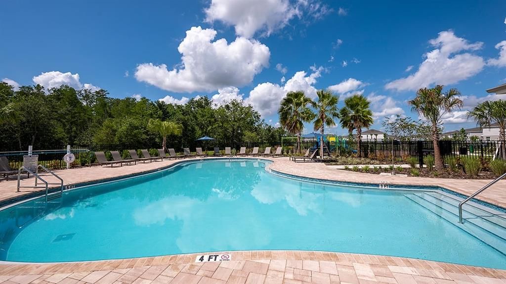 For Sale: $219,999 (2 beds, 2 baths, 1219 Square Feet)