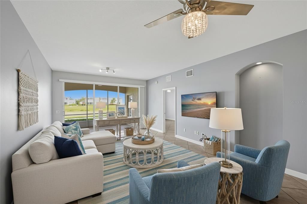 For Sale: $395,000 (2 beds, 2 baths, 1610 Square Feet)