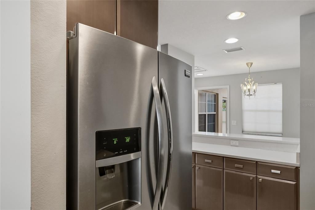 For Sale: $395,000 (2 beds, 2 baths, 1610 Square Feet)