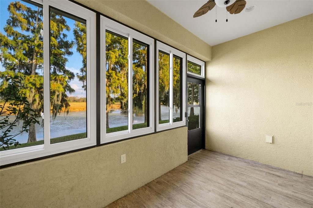 Active With Contract: $325,000 (3 beds, 2 baths, 1451 Square Feet)