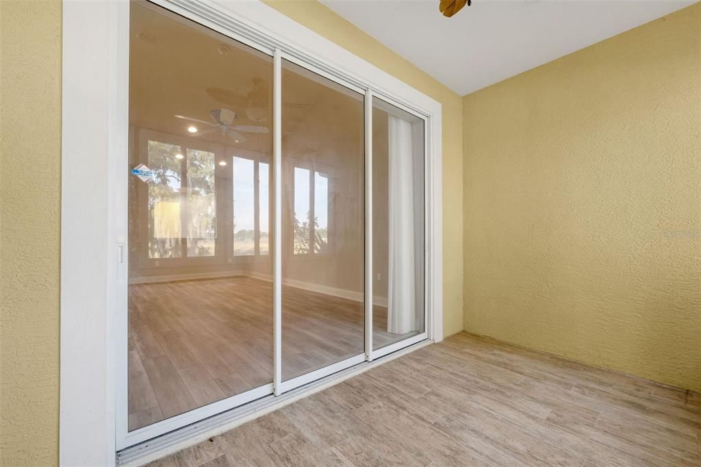 Active With Contract: $325,000 (3 beds, 2 baths, 1451 Square Feet)