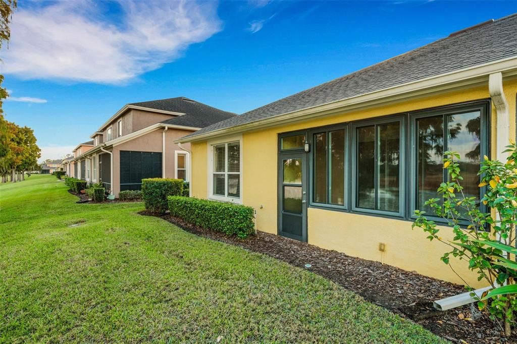 Active With Contract: $325,000 (3 beds, 2 baths, 1451 Square Feet)