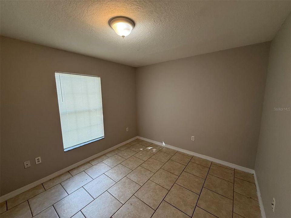 For Rent: $1,500 (3 beds, 2 baths, 1150 Square Feet)