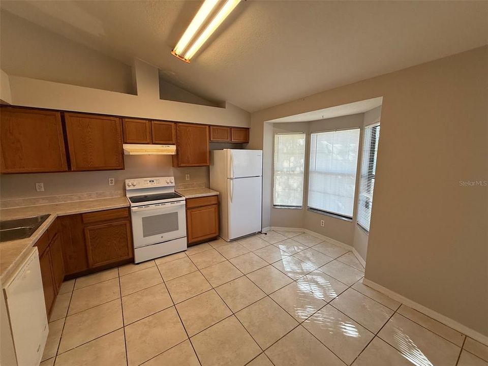 For Rent: $1,500 (3 beds, 2 baths, 1150 Square Feet)