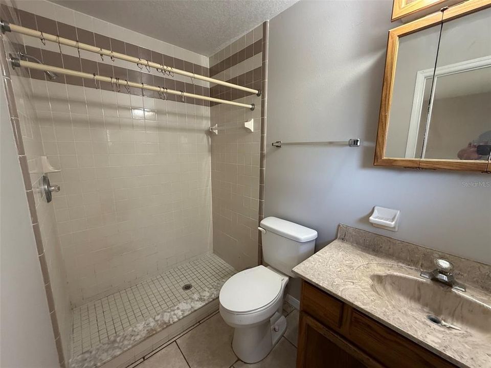 For Rent: $1,500 (3 beds, 2 baths, 1150 Square Feet)