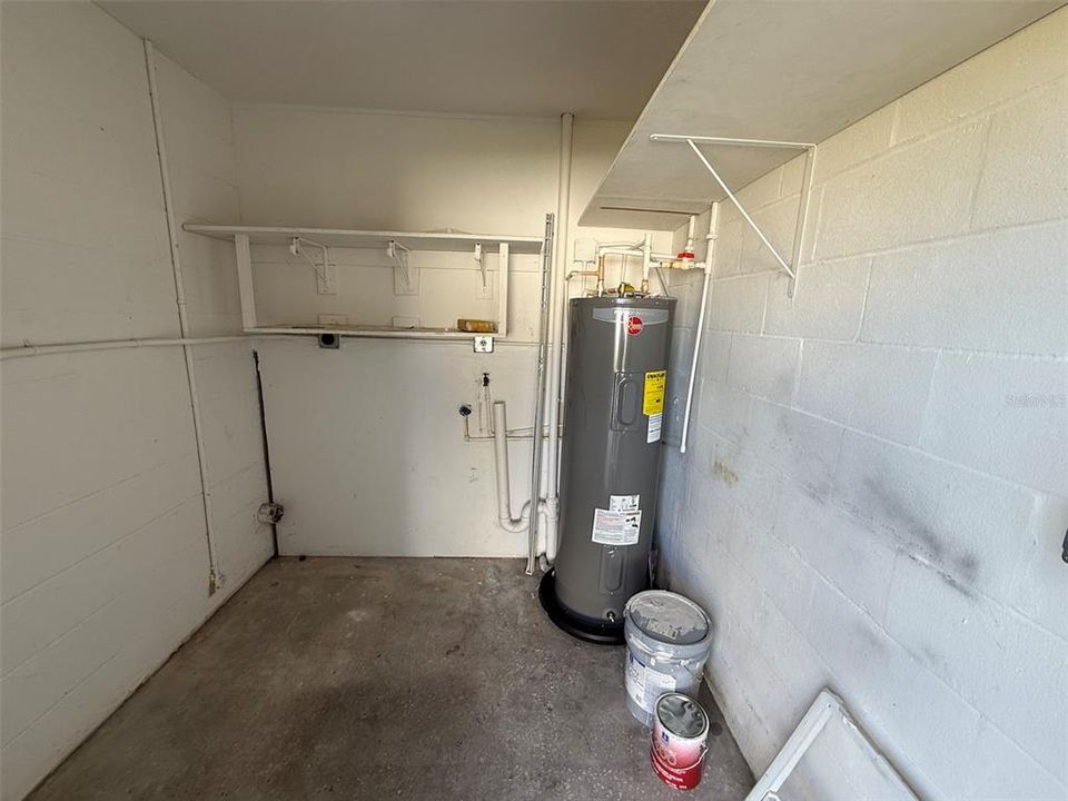 For Rent: $1,500 (3 beds, 2 baths, 1150 Square Feet)