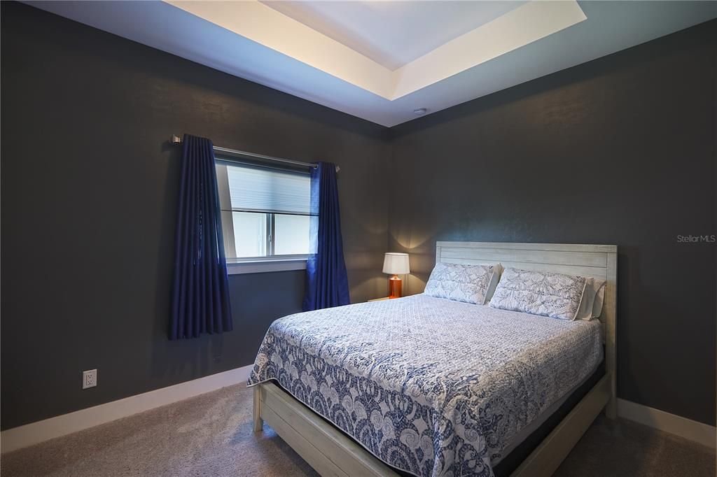 For Sale: $500,000 (4 beds, 2 baths, 1839 Square Feet)