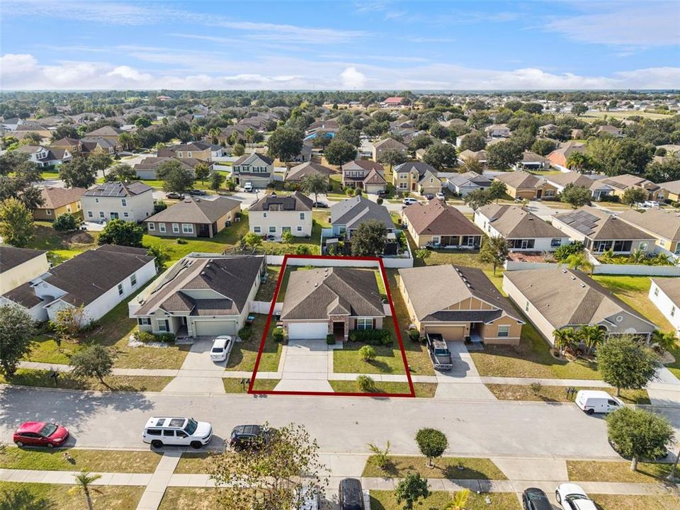 En Venta: $294,000 (3 camas, 2 baños, 1445 Pies cuadrados)