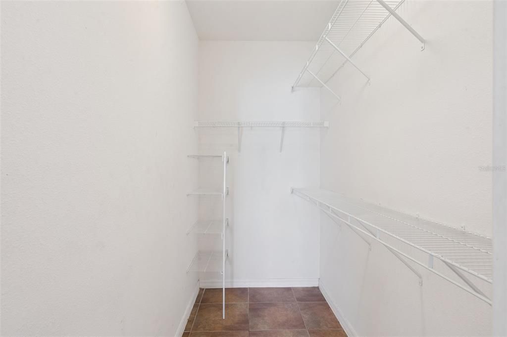 En Venta: $294,000 (3 camas, 2 baños, 1445 Pies cuadrados)