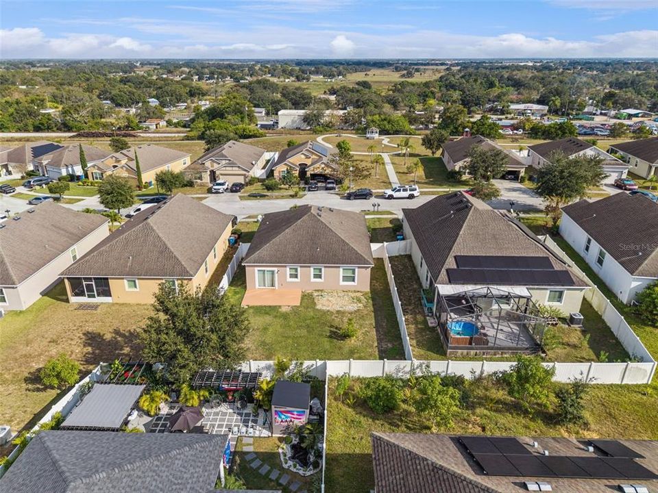 En Venta: $294,000 (3 camas, 2 baños, 1445 Pies cuadrados)