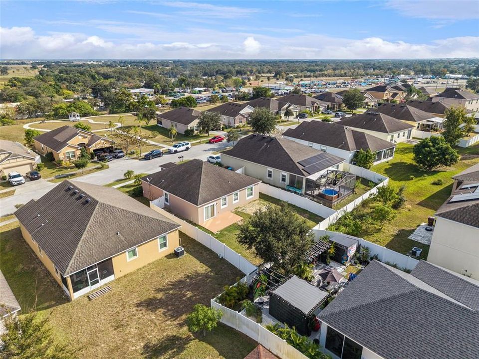 En Venta: $294,000 (3 camas, 2 baños, 1445 Pies cuadrados)