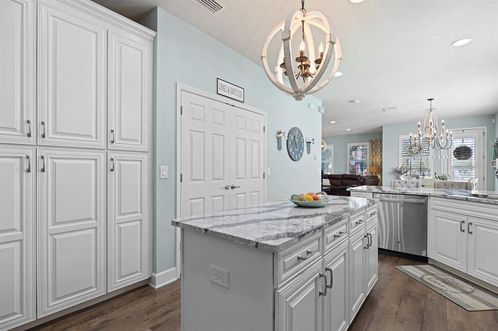 待售: $385,000 (3 贝兹, 2 浴室, 1777 平方英尺)