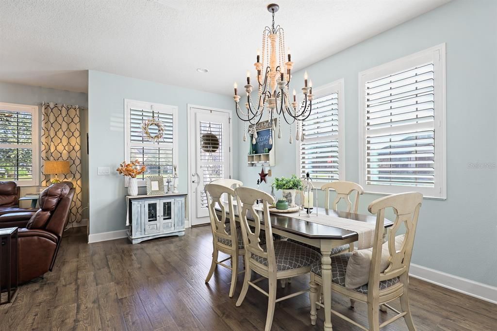 待售: $385,000 (3 贝兹, 2 浴室, 1777 平方英尺)