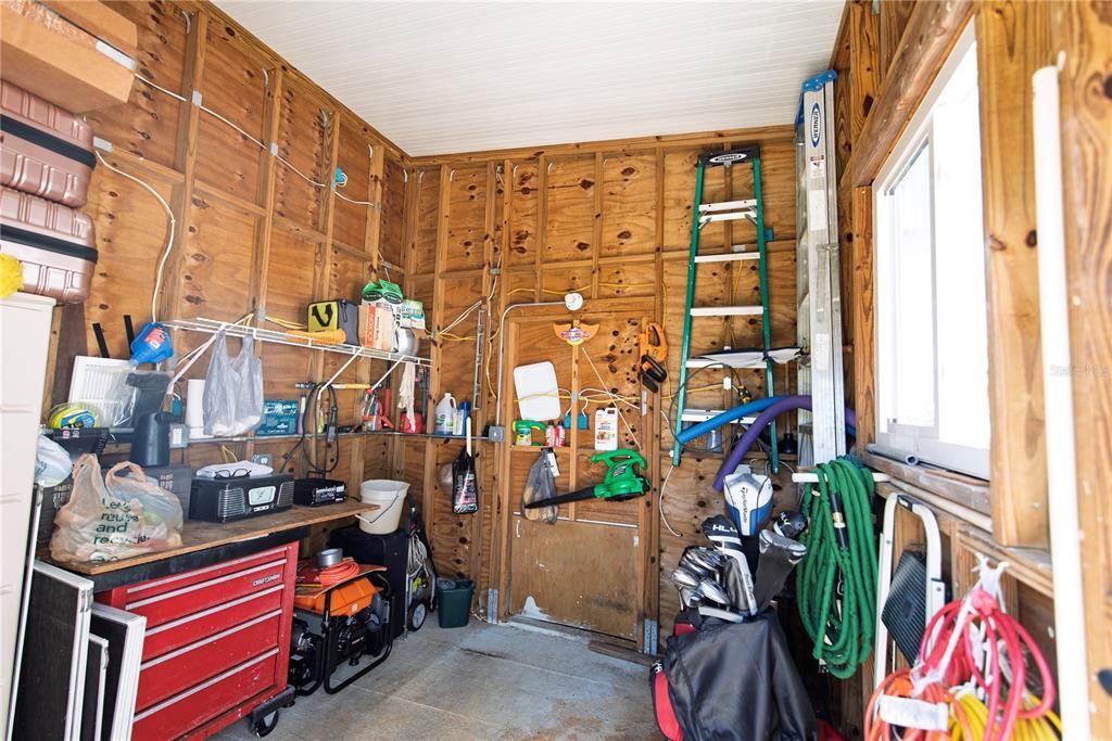 На продажу: $185,000 (3 спален, 2 ванн, 1296 Квадратных фут)