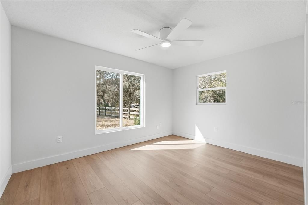 На продажу: $589,900 (4 спален, 2 ванн, 1791 Квадратных фут)