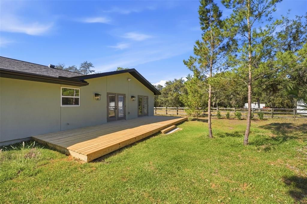 На продажу: $589,900 (4 спален, 2 ванн, 1791 Квадратных фут)