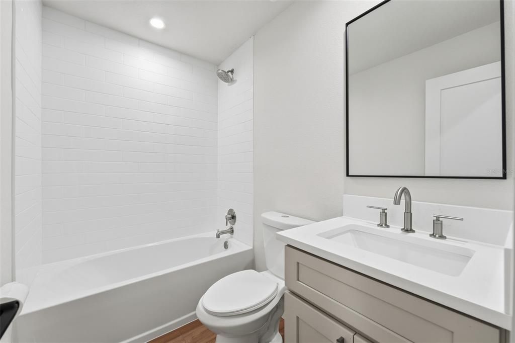 На продажу: $589,900 (4 спален, 2 ванн, 1791 Квадратных фут)