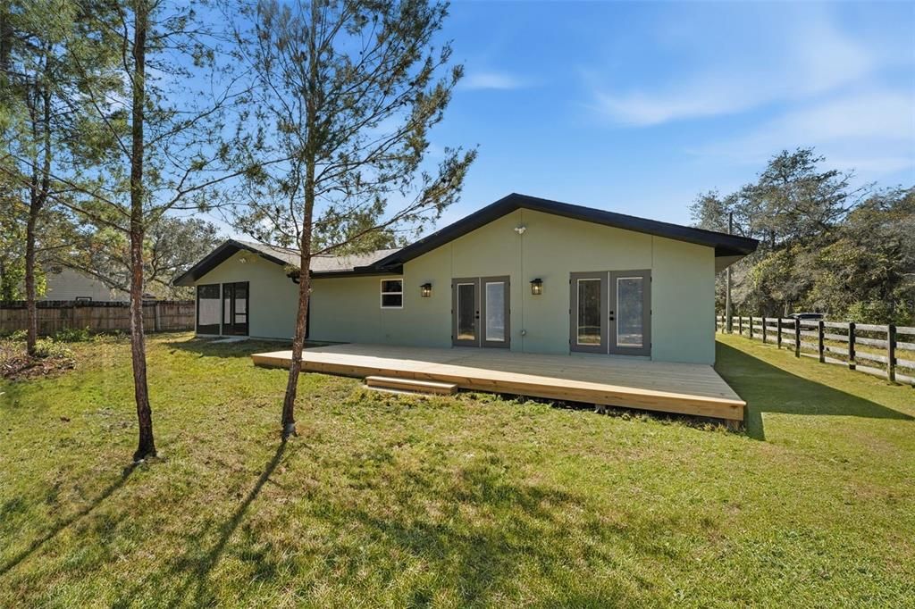 На продажу: $589,900 (4 спален, 2 ванн, 1791 Квадратных фут)