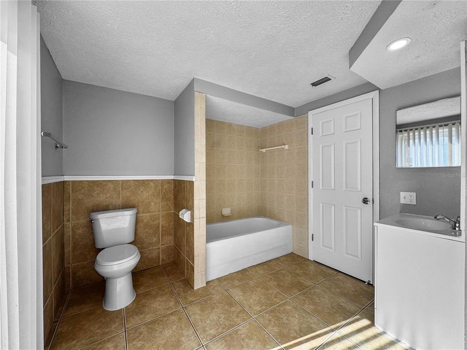 出租: $2,055 (3 贝兹, 2 浴室, 1823 平方英尺)