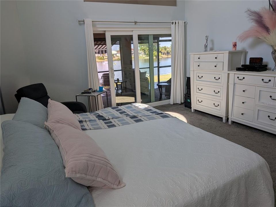 For Sale: $450,000 (3 beds, 2 baths, 2037 Square Feet)