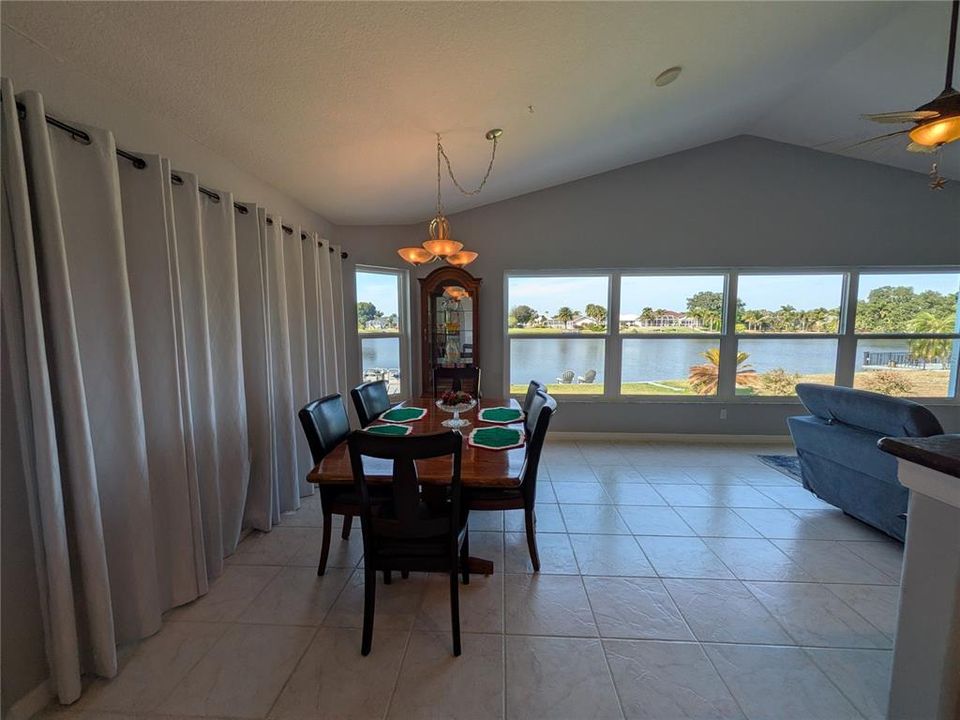 For Sale: $450,000 (3 beds, 2 baths, 2037 Square Feet)