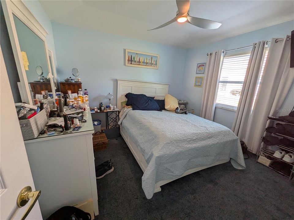 For Sale: $450,000 (3 beds, 2 baths, 2037 Square Feet)