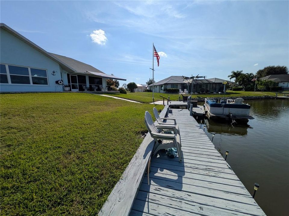 For Sale: $450,000 (3 beds, 2 baths, 2037 Square Feet)