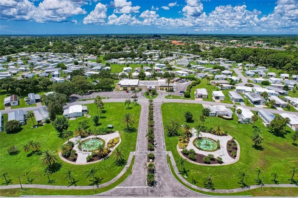 For Sale: $275,000 (2 beds, 2 baths, 1842 Square Feet)