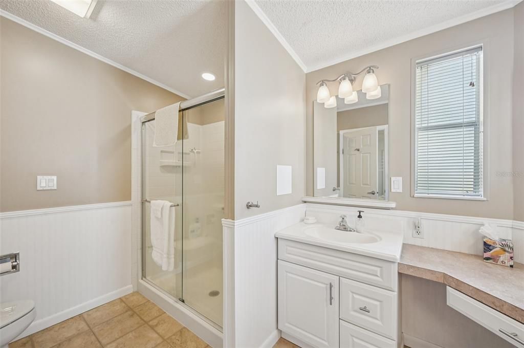 For Sale: $275,000 (2 beds, 2 baths, 1842 Square Feet)