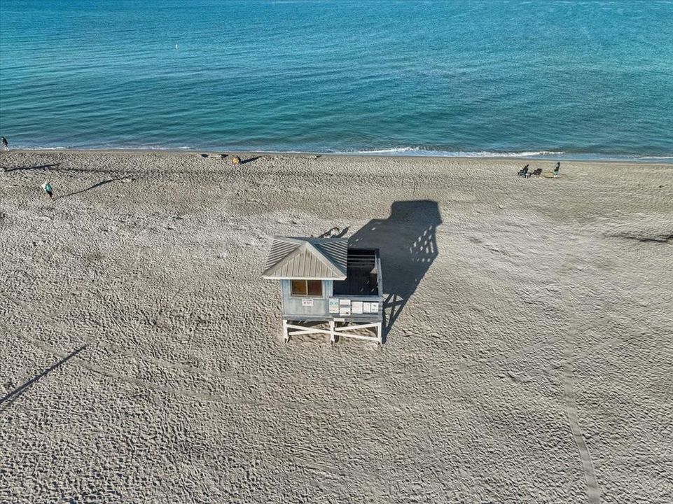 For Sale: $275,000 (2 beds, 2 baths, 1842 Square Feet)