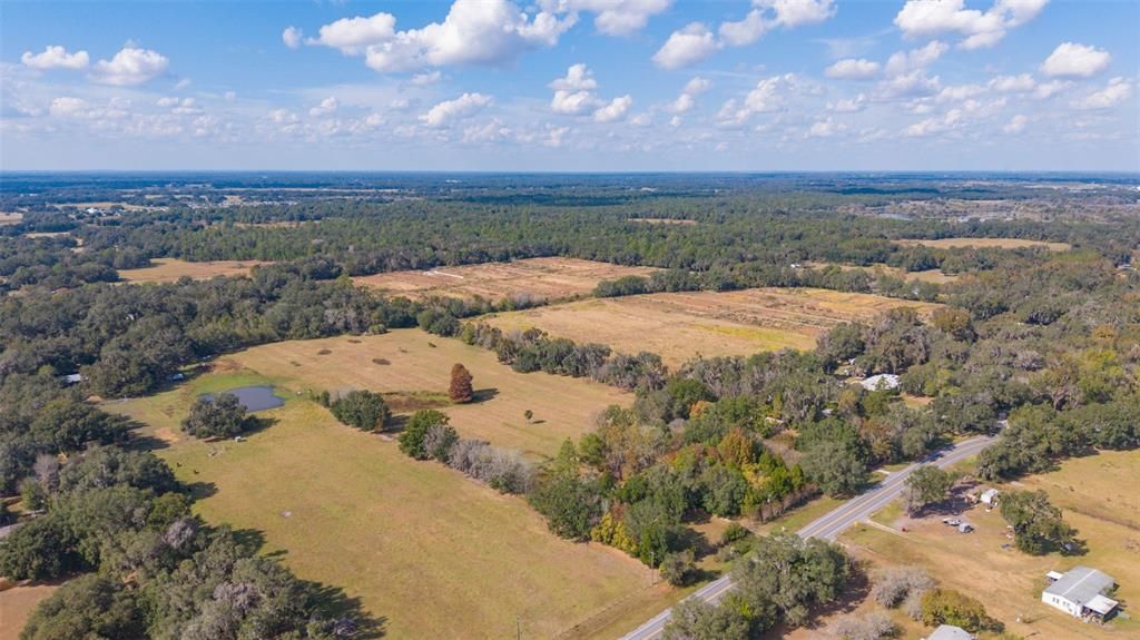 For Sale: $759,000 (3 beds, 1 baths, 1202 Square Feet)