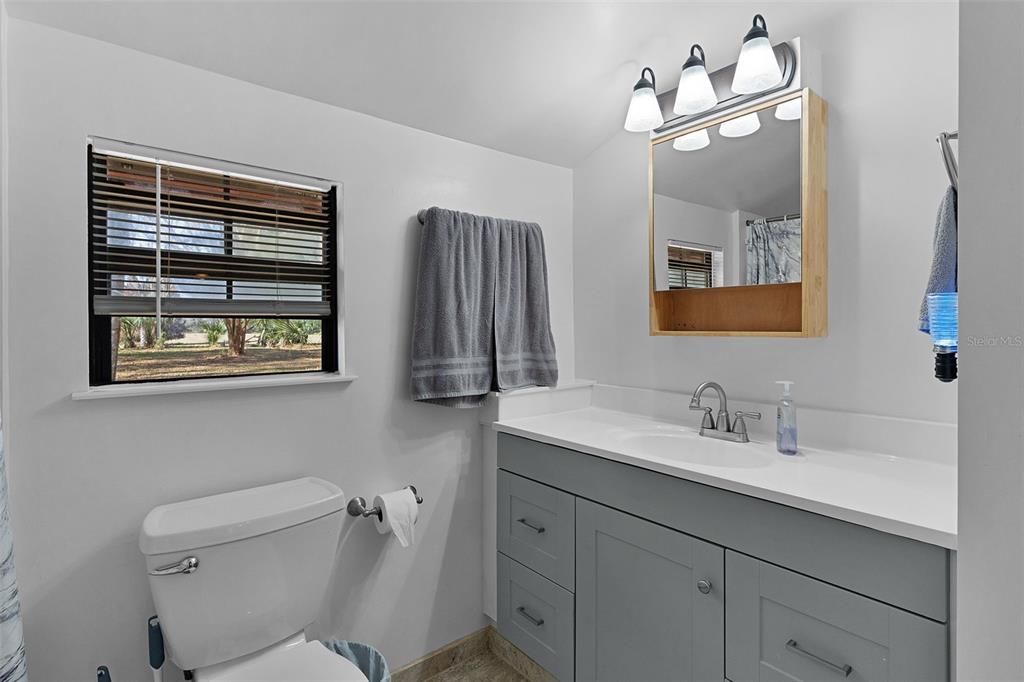 For Sale: $759,000 (3 beds, 1 baths, 1202 Square Feet)