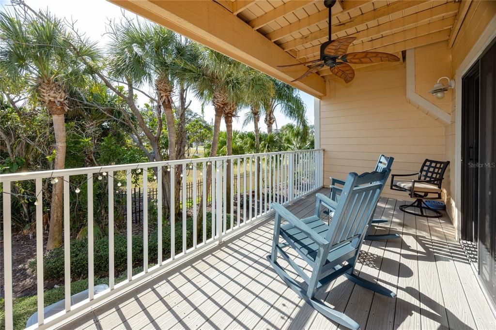 待售: $685,000 (2 贝兹, 2 浴室, 1750 平方英尺)